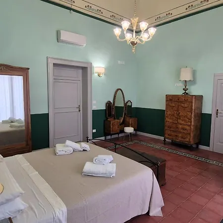 Palazzo Chloris Romantica Dimora Liberty Salento * Poggiardo